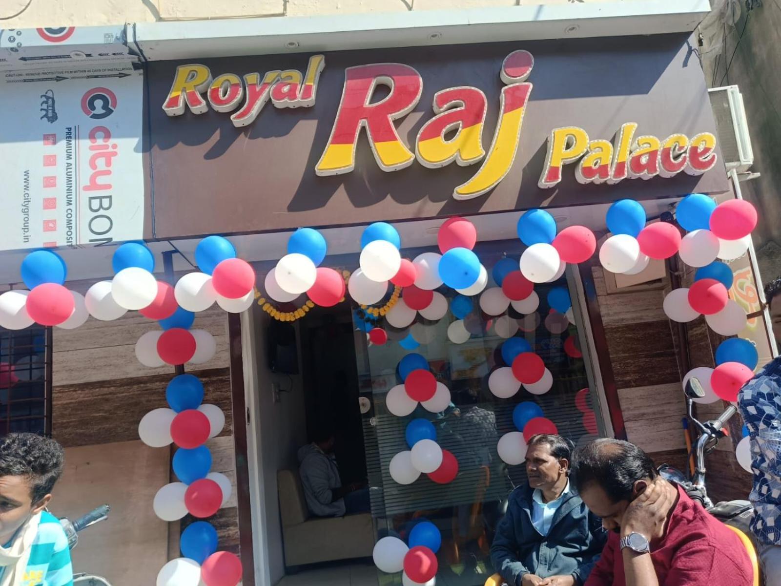 Royal Raj Palace Удджайн Екстер'єр фото